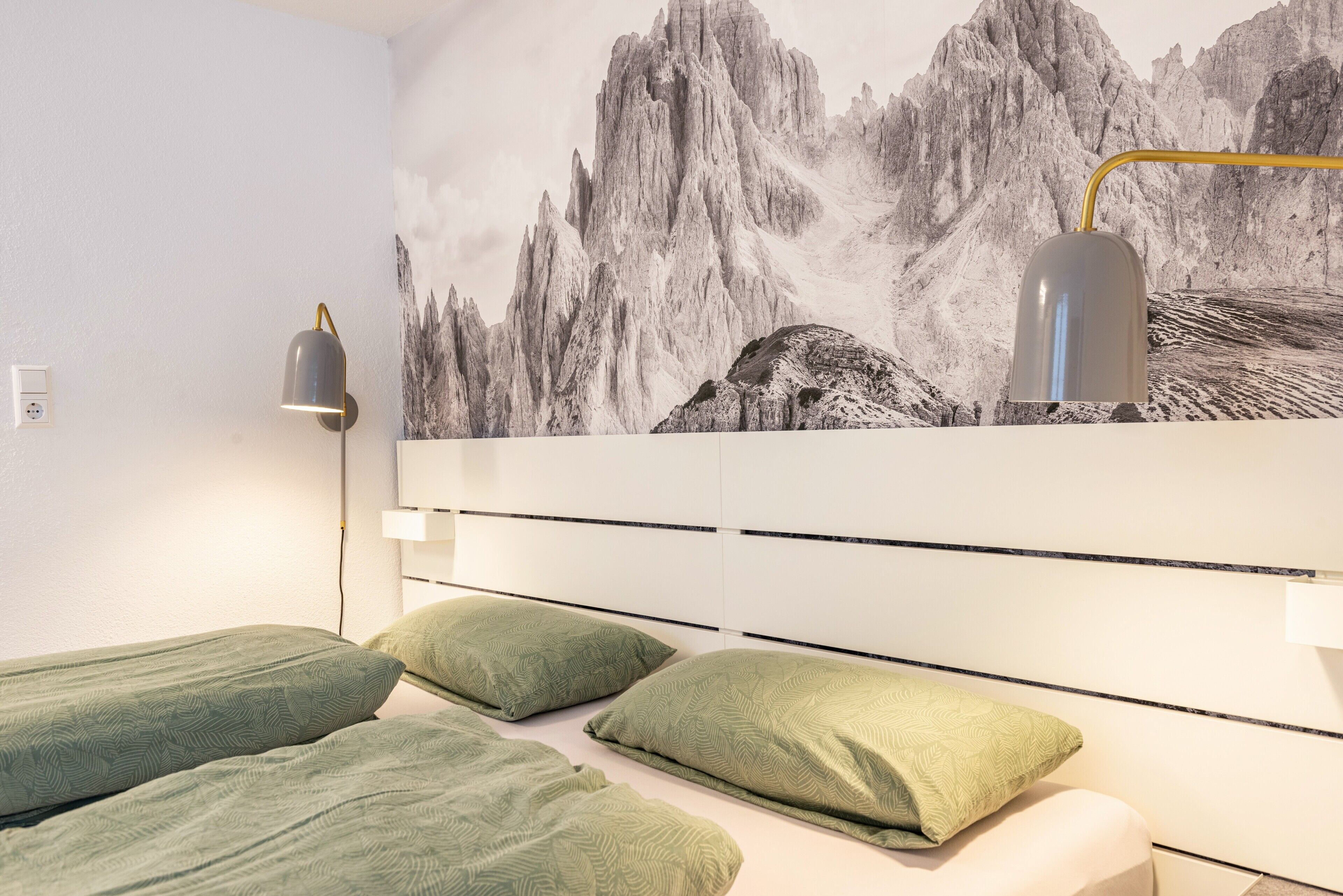 3 habitaciones, tabla de planchar con plancha y wifi gratis 