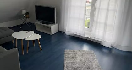 Ferienwohnung 'Room4rent' mit Balkon und WLAN