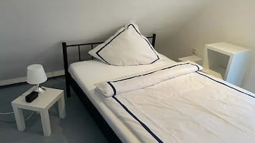 1 多间卧室、熨斗/熨衣板、免费 WiFi、床单