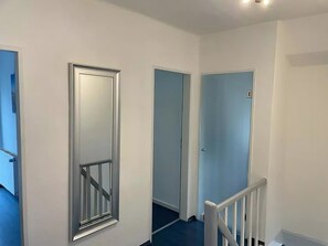 Interior - Apartment 'Room4rent' with Balcony and Wi-Fi (Lingen/ Ems)