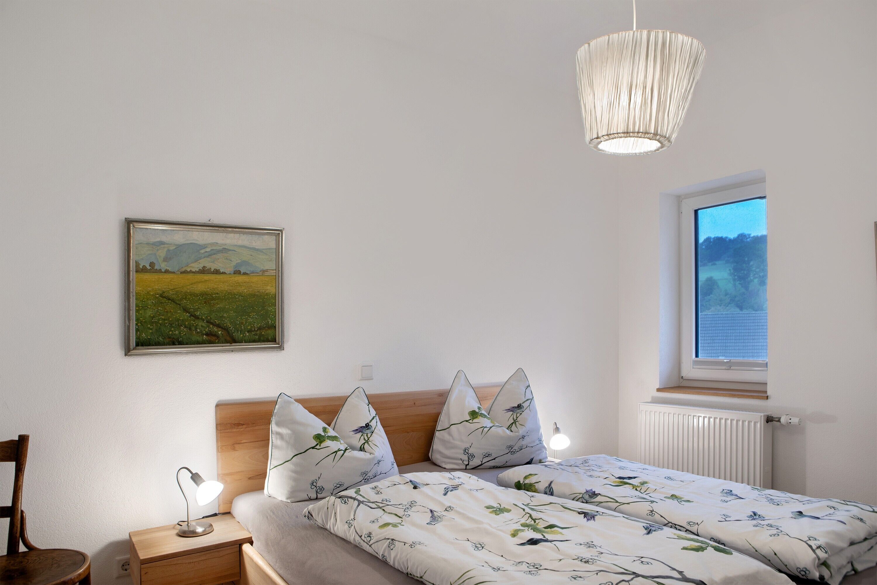 1 slaapkamer, een strijkplank/strijkijzer, gratis wifi, beddengoed