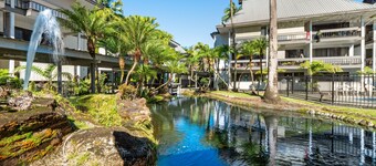 Remodeled condo in the heart of Hilo with pool, lanai & walkable location