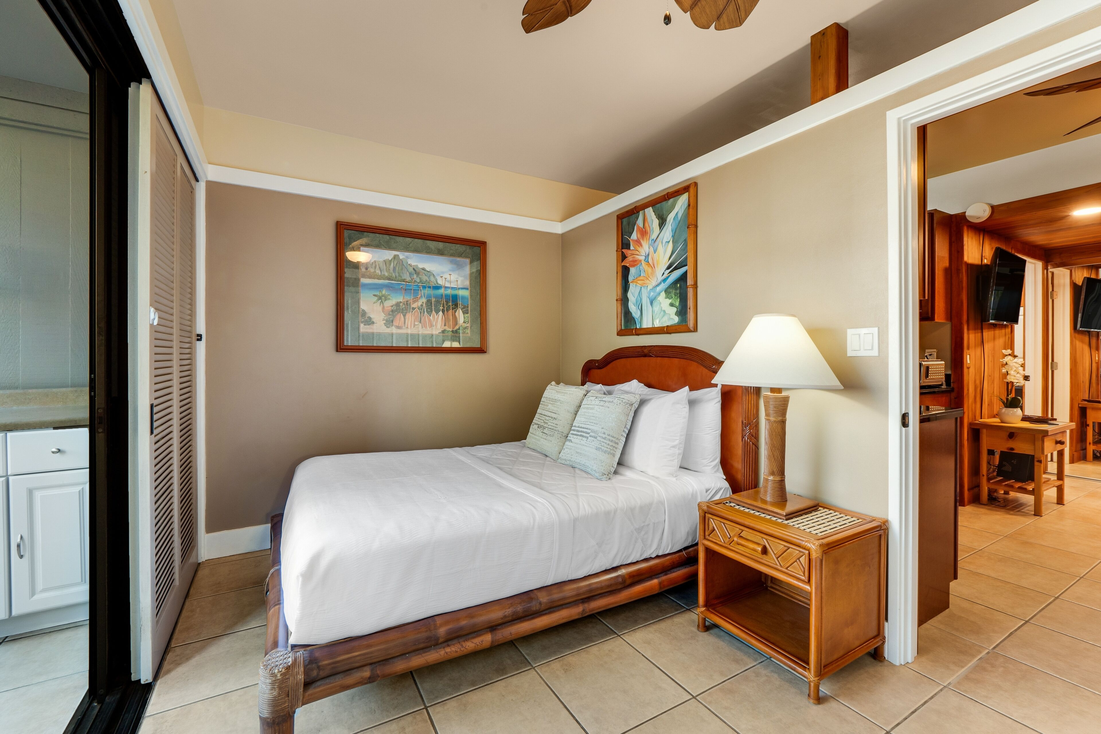 Desk, iron/ironing board, internet, bed sheets