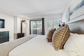 1 camera, ferro/asse da stiro, accesso a Internet, lenzuola