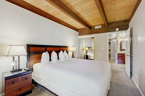 2 室のベッドルーム、アイロン / アイロン台、インターネット、ベッドシーツ