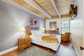 2 slaapkamers, een strijkplank/strijkijzer, wifi, beddengoed