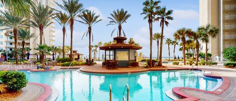 Piscina coperta, una piscina riscaldata