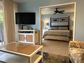 1 غرفة نوم ومكتب ومكواة/لوح كي وسرير سفر