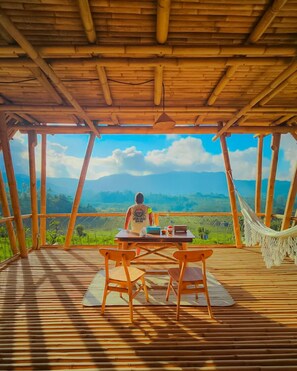 Bamboo Villa, 1 Bedroom | Living area - Sandag hill (Sidemen)