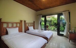 Twin Room | Blackout drapes, free WiFi, bed sheets - Sari Gong Guest House, A Trishula Collection (Ubud)
