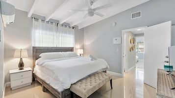 3 bedrooms, iron/ironing board, travel cot, WiFi