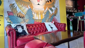 Bar (en la propiedad)
