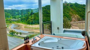 Royal Room, Non Smoking | Bathroom | Combined shower/tub, deep soaking tub, hydromassage showerhead - Hundred Days Hotel (Higashi)