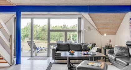 "Tabithe" - 2.2km from the sea by Interhome