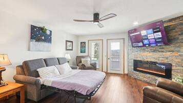 Smart-tv och eldstad