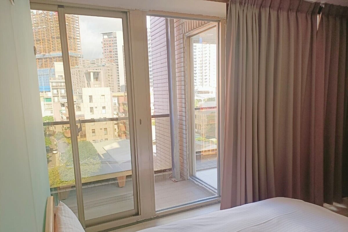 Deluxe Double Room | Free WiFi