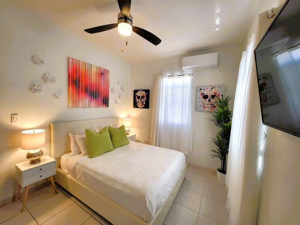 Saldana Townhouse Rooftop San Juan Vrbo