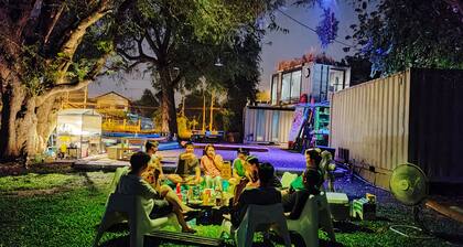 Water Activity, Eco-friendly experience for backpackers or small groups.