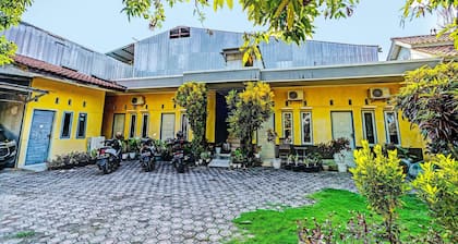 OYO 92519 Pondok Koesnita