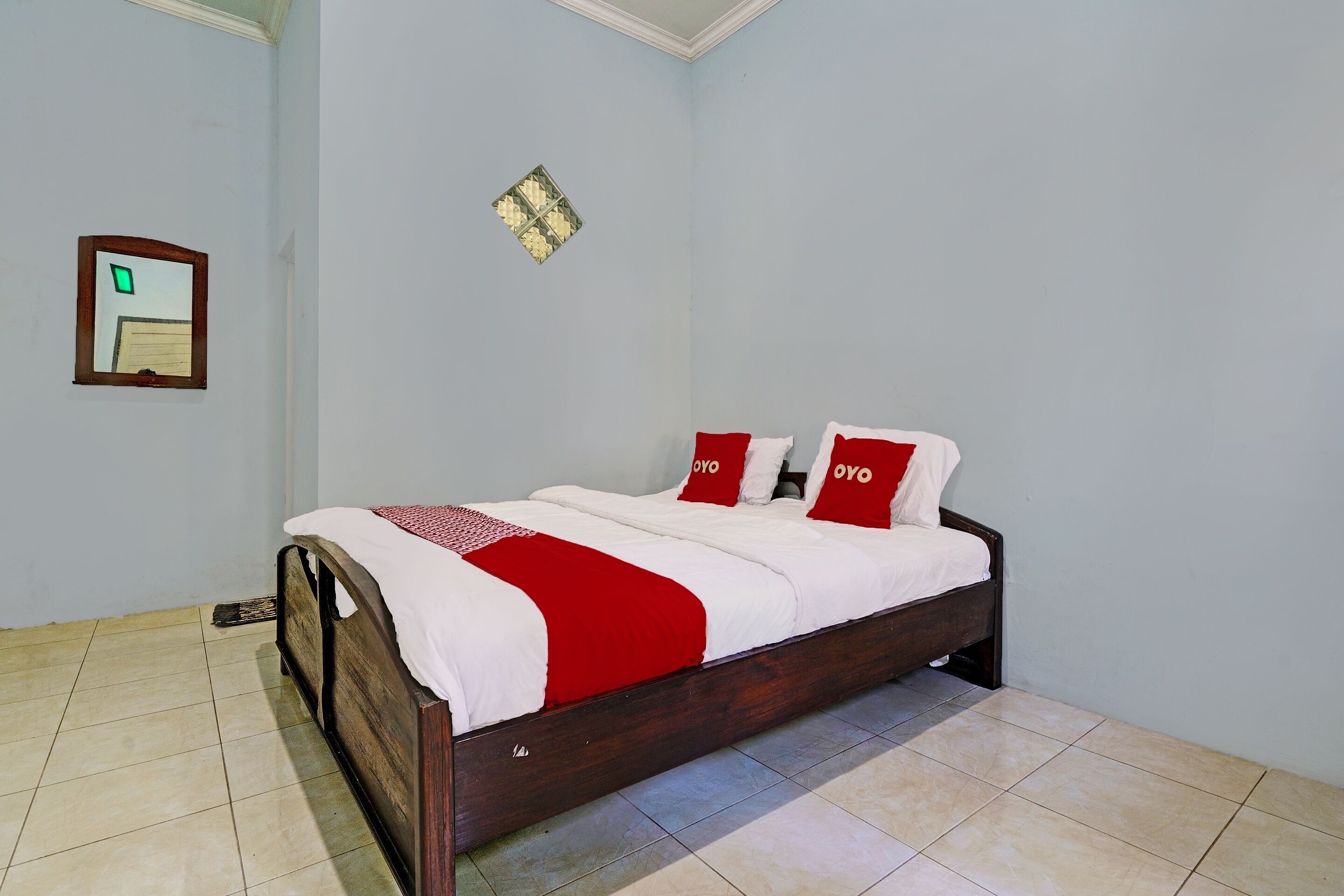 Deluxe Double Room | Free WiFi, bed sheets