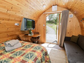 2 bedrooms, individually decorated, individually furnished, free WiFi - Llugwy Pod (Llanrwst)