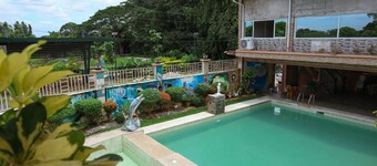 Villa Elsie Resort and Hotel