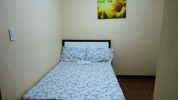 Desk, free WiFi, bed sheets
