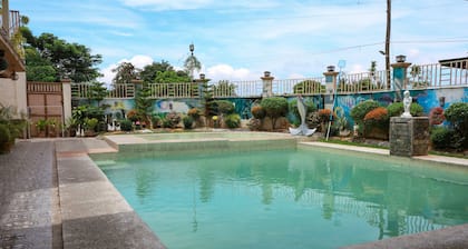 Villa Elsie Resort and Hotel