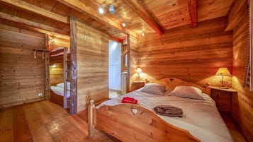 5 chambres, fer et planche Ă  repasser, Wi-Fi gratuit, draps fournis