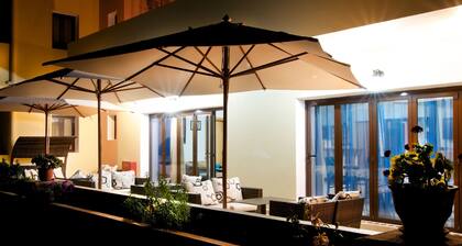 Studio Apartment 'Miraluna 1' with Private Terrace, Wi-Fi and Air Conditioning