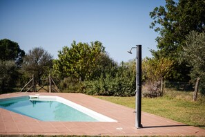 Pool - Farmhouse "Sasso Bianco" with Shared Pool, Private Terrace & Wi-Fi (Pitigliano)