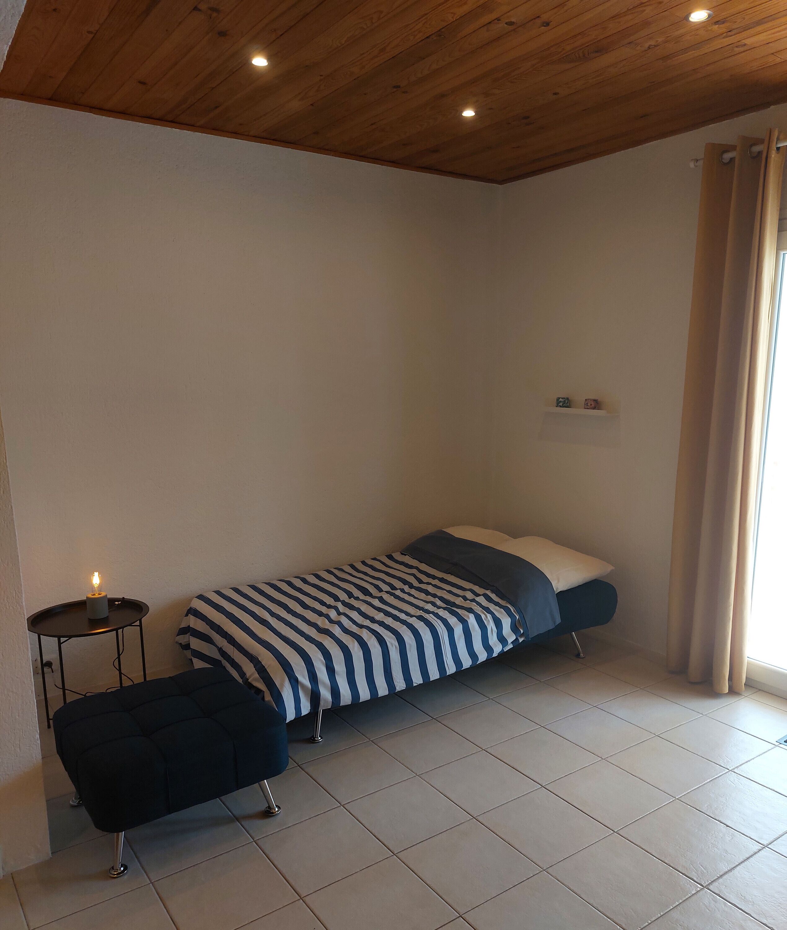 1 habitación, wifi gratis y ropa de cama 