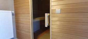 Luxury Family Holiday Home with Wellness