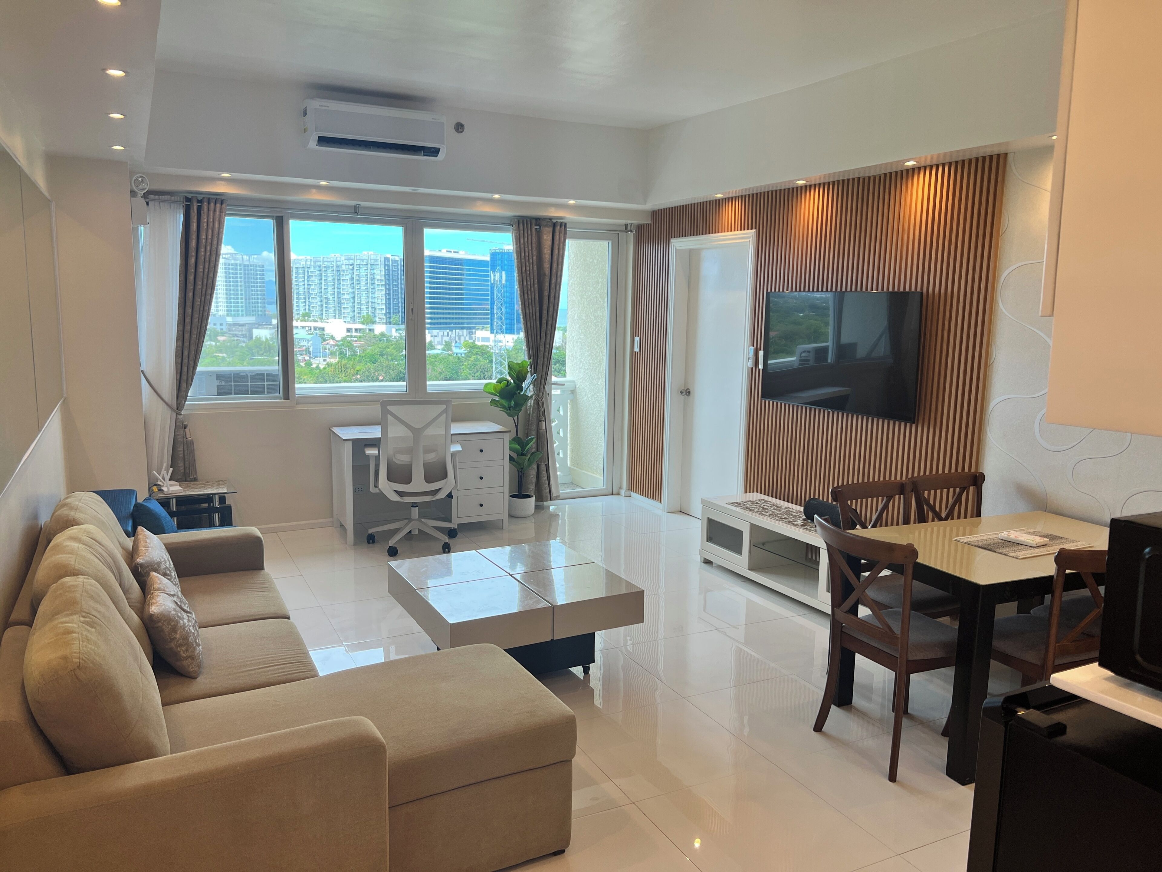 Appartement panoramique, vue sur la mer | 1 chambre, coffre-fort, bureau