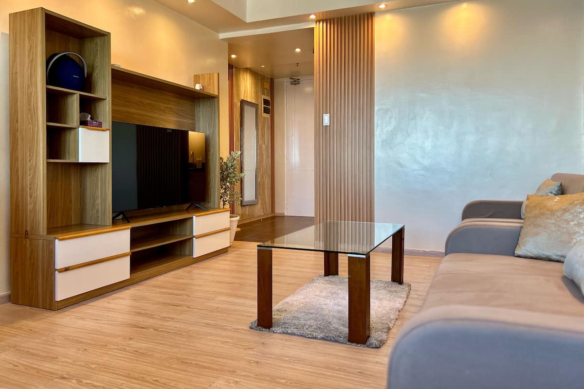 Familienapartment, Balkon, Meerblick | 1 Schlafzimmer, Daunenbettdecken, Zimmersafe, Schreibtisch