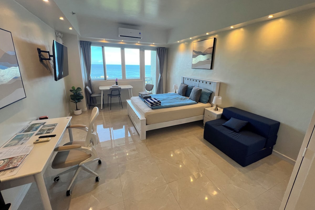 Premium-Studio, Balkon | 1 Schlafzimmer, Daunenbettdecken, Zimmersafe, Schreibtisch
