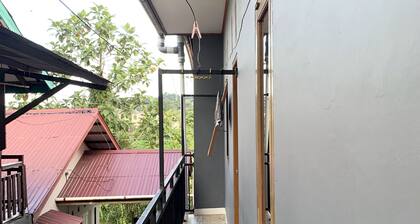 SPOT ON 92544 Senja Homestay