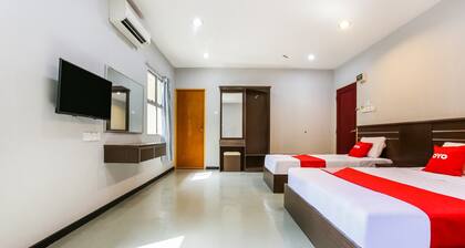 OYO 89660 Raudhah Inn Hotel