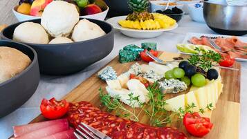 Colazione continentale inclusa, servita tutte le mattine