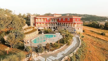 Piscina stagionale all'aperto