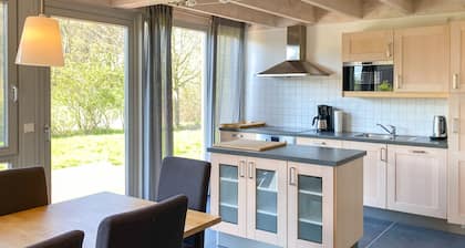 Ferienhaus Wiesengeflüster W10 mit Sauna, Kamin und Garten