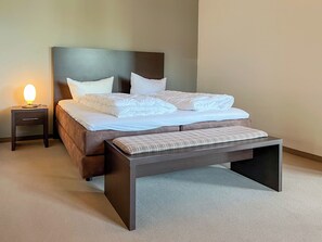 2 habitaciones, escritorio, cuna de viaje y wifi gratis 