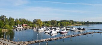 Apartment Direkt am See mit Balkon und Kamin Wiesengeflüster
