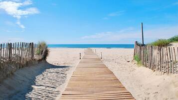 Ubicación cercana a la playa