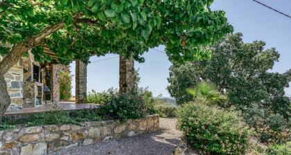Country House 'Casa Gina' with Sea View, Private Terrace and Wi-Fi
