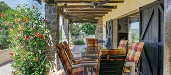 Country House 'Casa Gina' with Sea View, Private Terrace and Wi-Fi