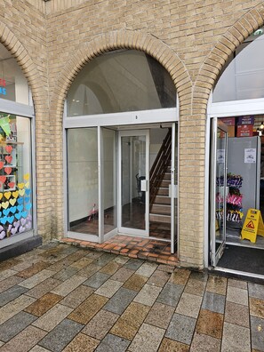 تفاصيل الفندق من الخارج