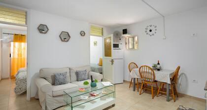 Vacation Apartment 'Danoe 2' with Wi-Fi