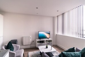 TV, offices - Stay Zeni, Alexandra Rise Manchester Slick 1 Bed (Manchester)