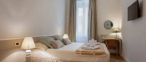 2 chambres, bureau, fer et planche à repasser, Wi-Fi